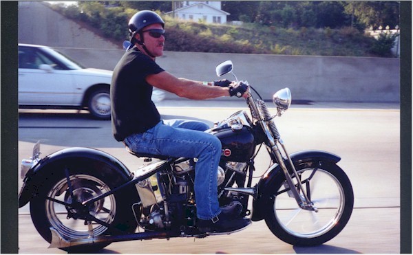 image-983891-Resized_20230520_164648002meandtonybikeshow-c9f0f.w640.jpeg